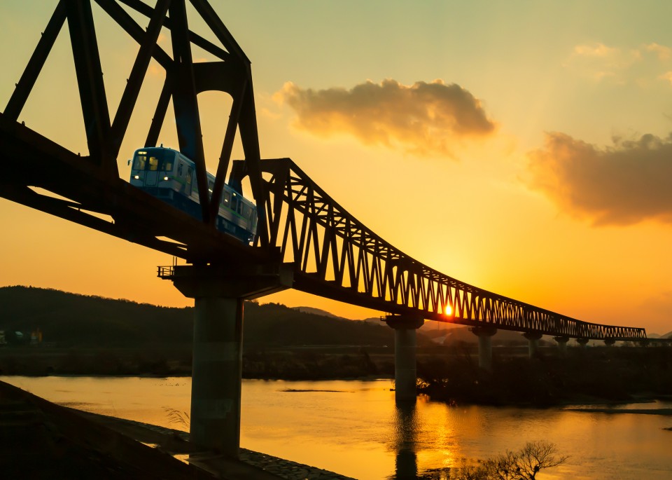 pixta_71730127_M-960x685